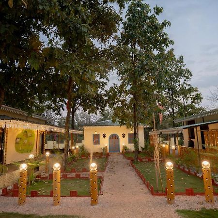 Palash The Jungle Resort Gondia Eksteriør billede